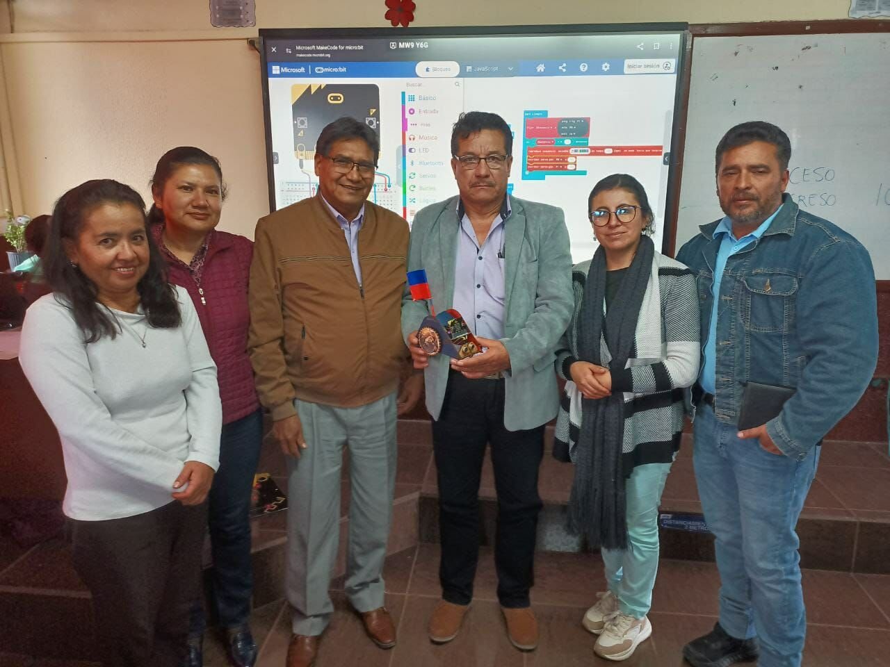 MakerSpace-ESPE-DCEM-mecatronica-2025-02